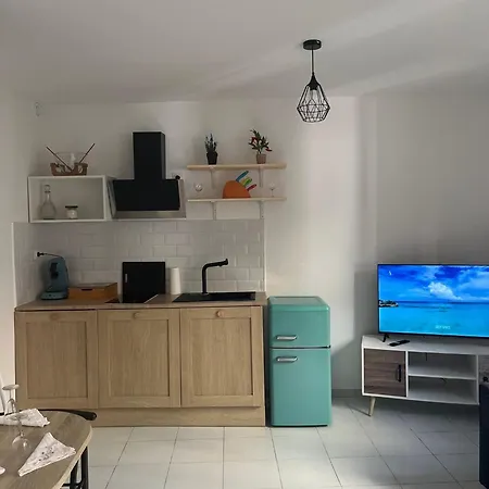 Apartment Cozy And Bright Azur In Carcassonne